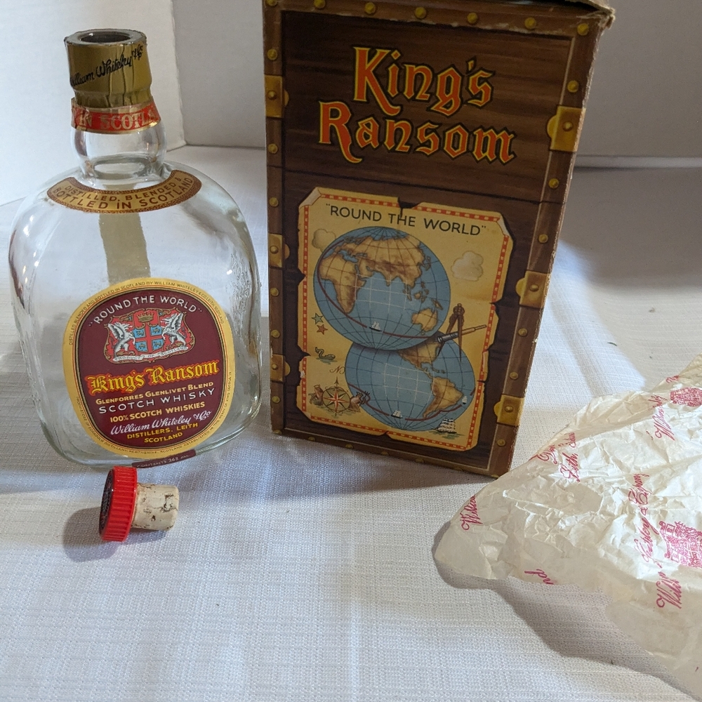 King's Ransom Scotch Whisky  Bottle, Cap & Box William Whiteley Distillery Empty